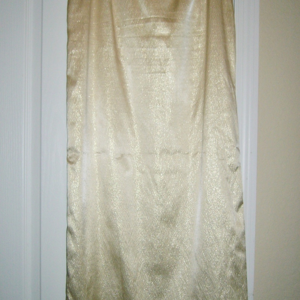 BEAUTIFUL DESIGNER SCOT McCLINTOCK GOLD LONG SKIRT
